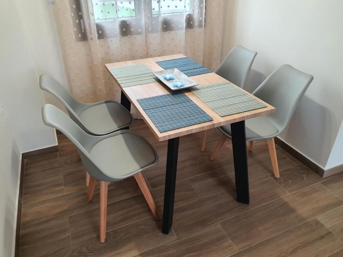 Island View Apartments Moúdhros 외부 사진